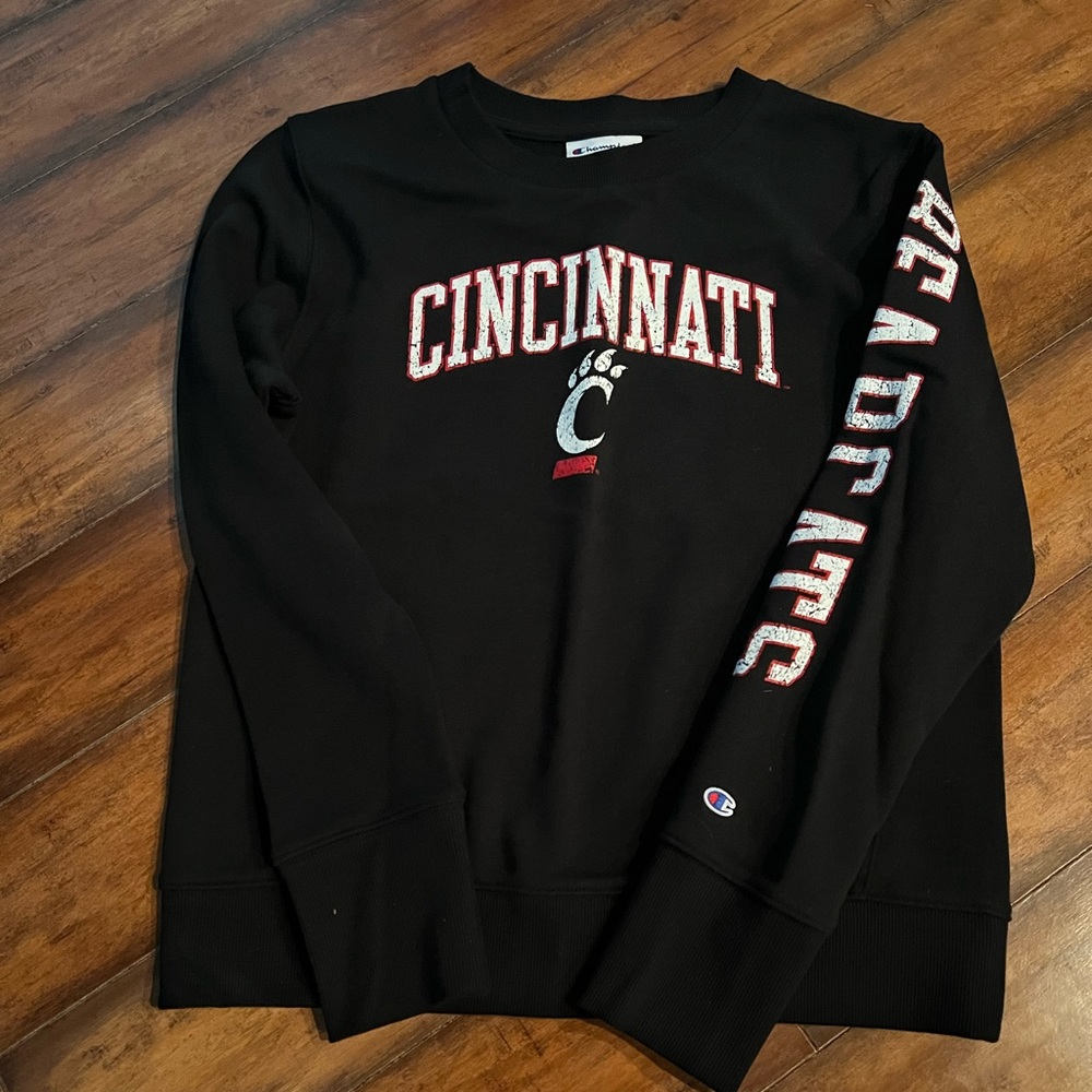 Cincinnati Bearcats Champions Sweatshirt